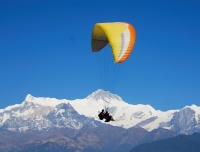 Paraglading